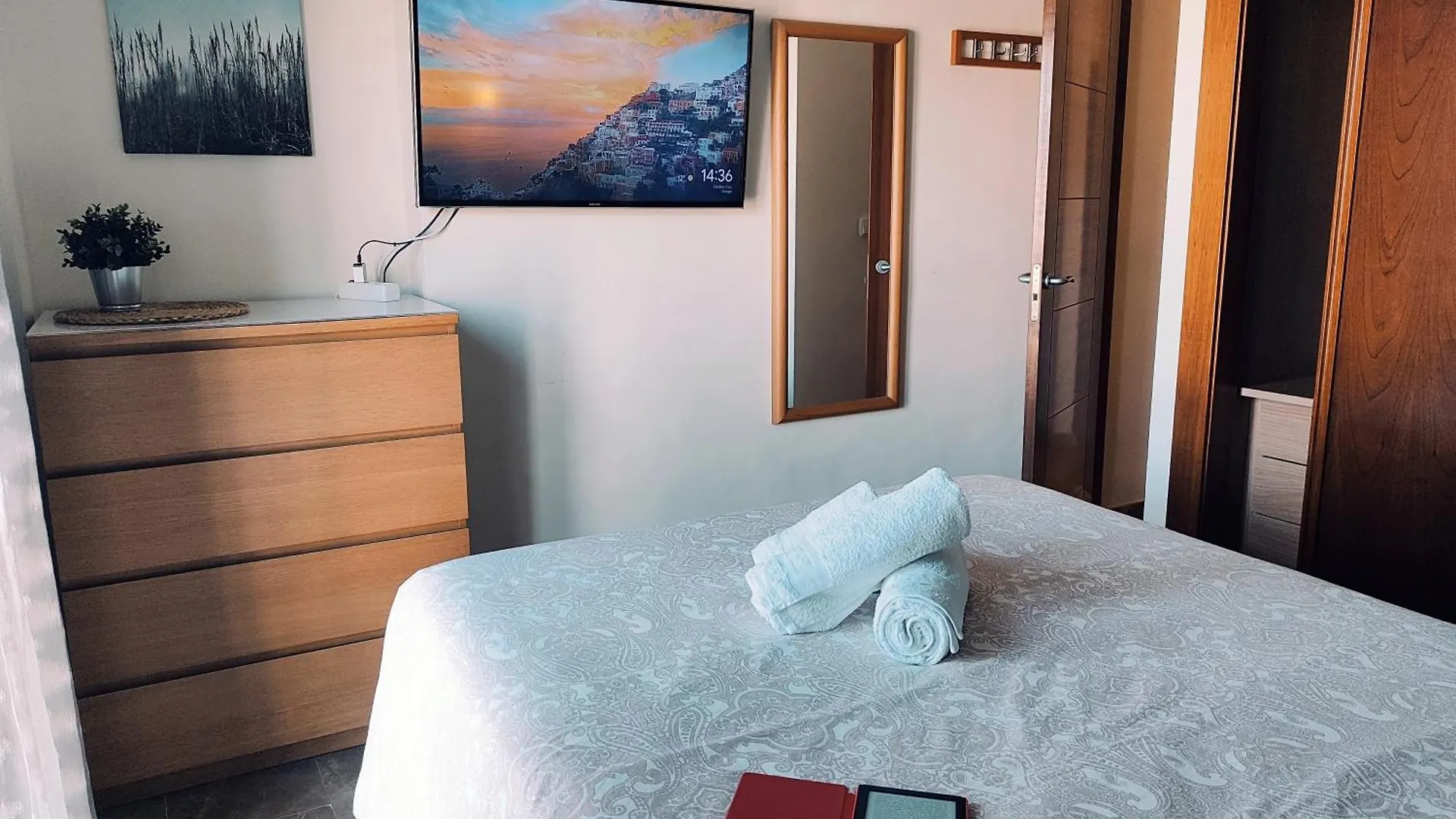 度假居 阿尔姆尼卡Casa Acogedora Con Vistas Espectaculares - Cozy Seaview House - 24H Access - Private Parking别墅 西班牙